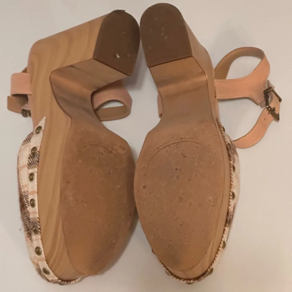 Jessica Simpson Daraiye Closed Toe Platform Pumps Clogs